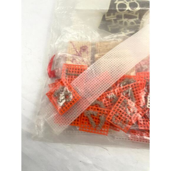 VTG Bulk Lot Needlepoint Craft DIY Supplies Thread Floss Piping - Picture 16 of 16